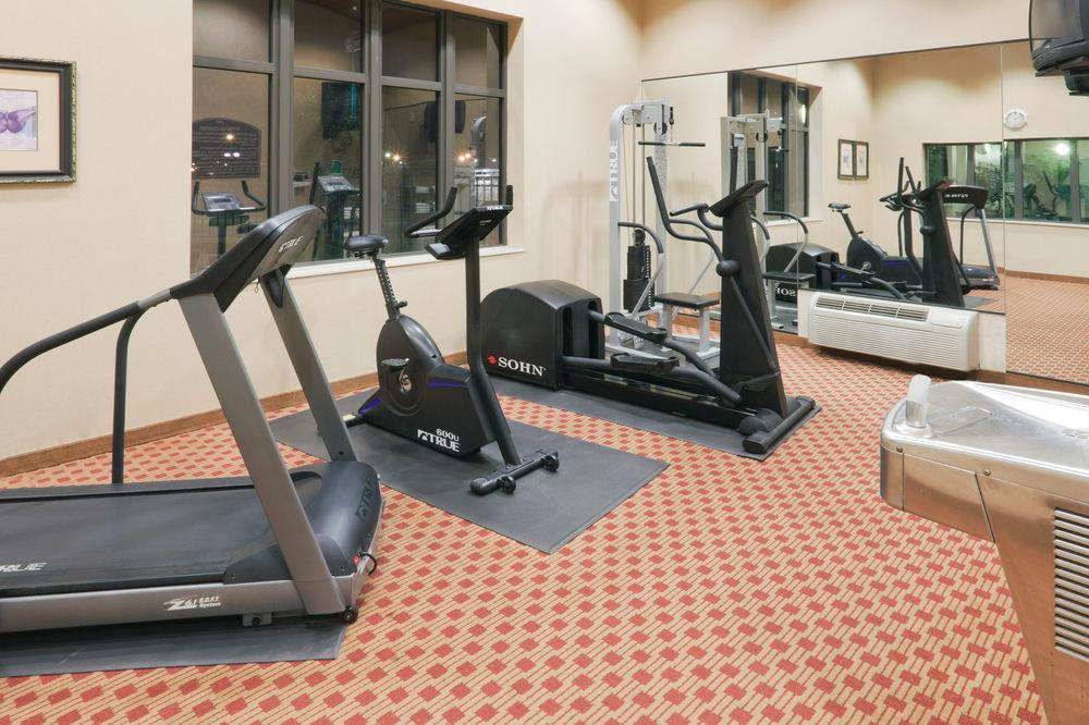 Holiday Inn Express Hotel & Suites Gillette By Ihg Buitenkant foto
