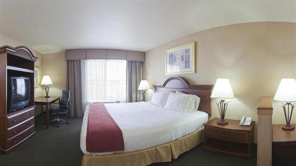 Holiday Inn Express Hotel & Suites Gillette By Ihg Buitenkant foto