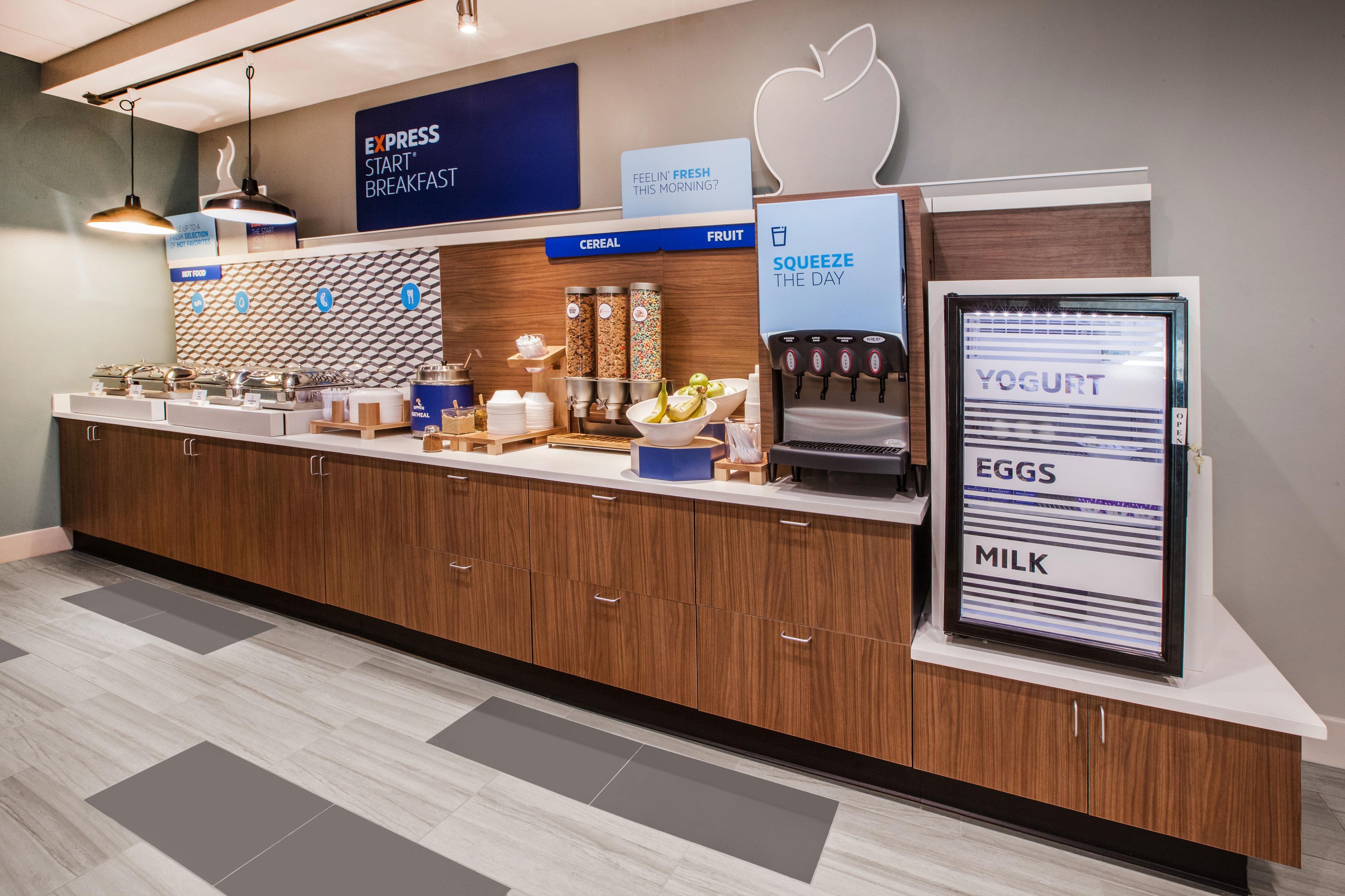 Holiday Inn Express Hotel & Suites Gillette By Ihg Buitenkant foto