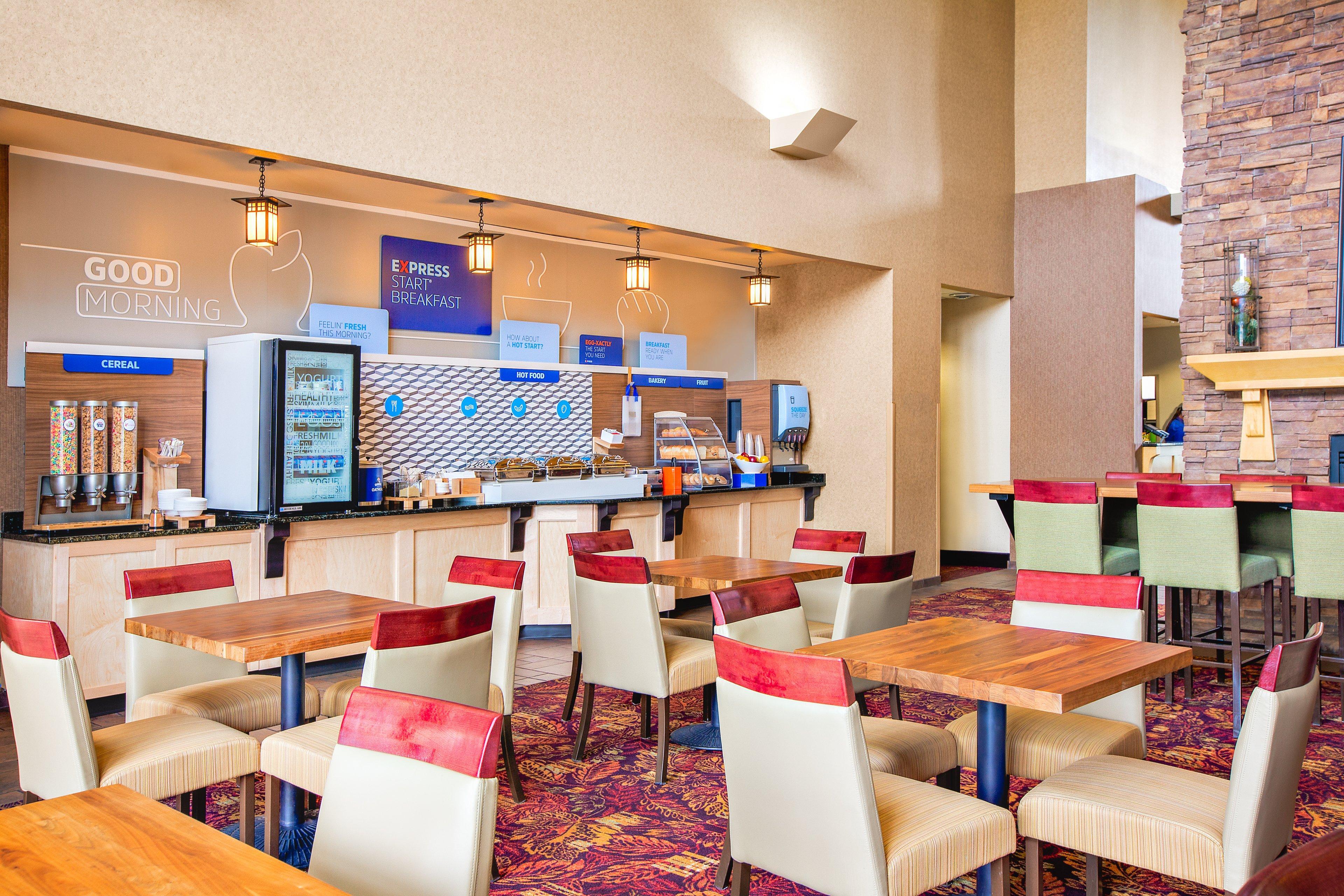 Holiday Inn Express Hotel & Suites Gillette By Ihg Buitenkant foto