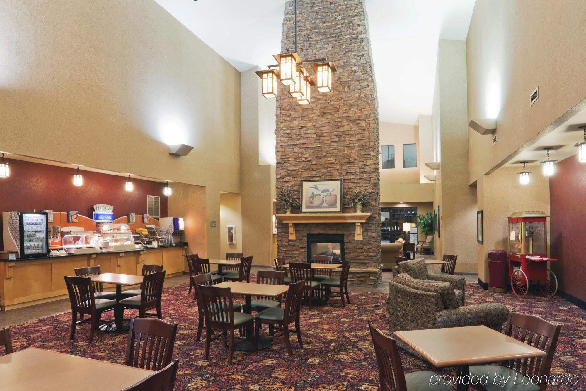 Holiday Inn Express Hotel & Suites Gillette By Ihg Restaurant foto