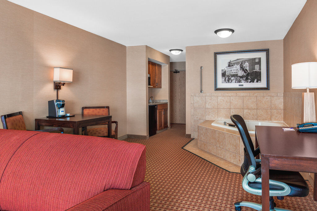 Holiday Inn Express Hotel & Suites Gillette By Ihg Buitenkant foto