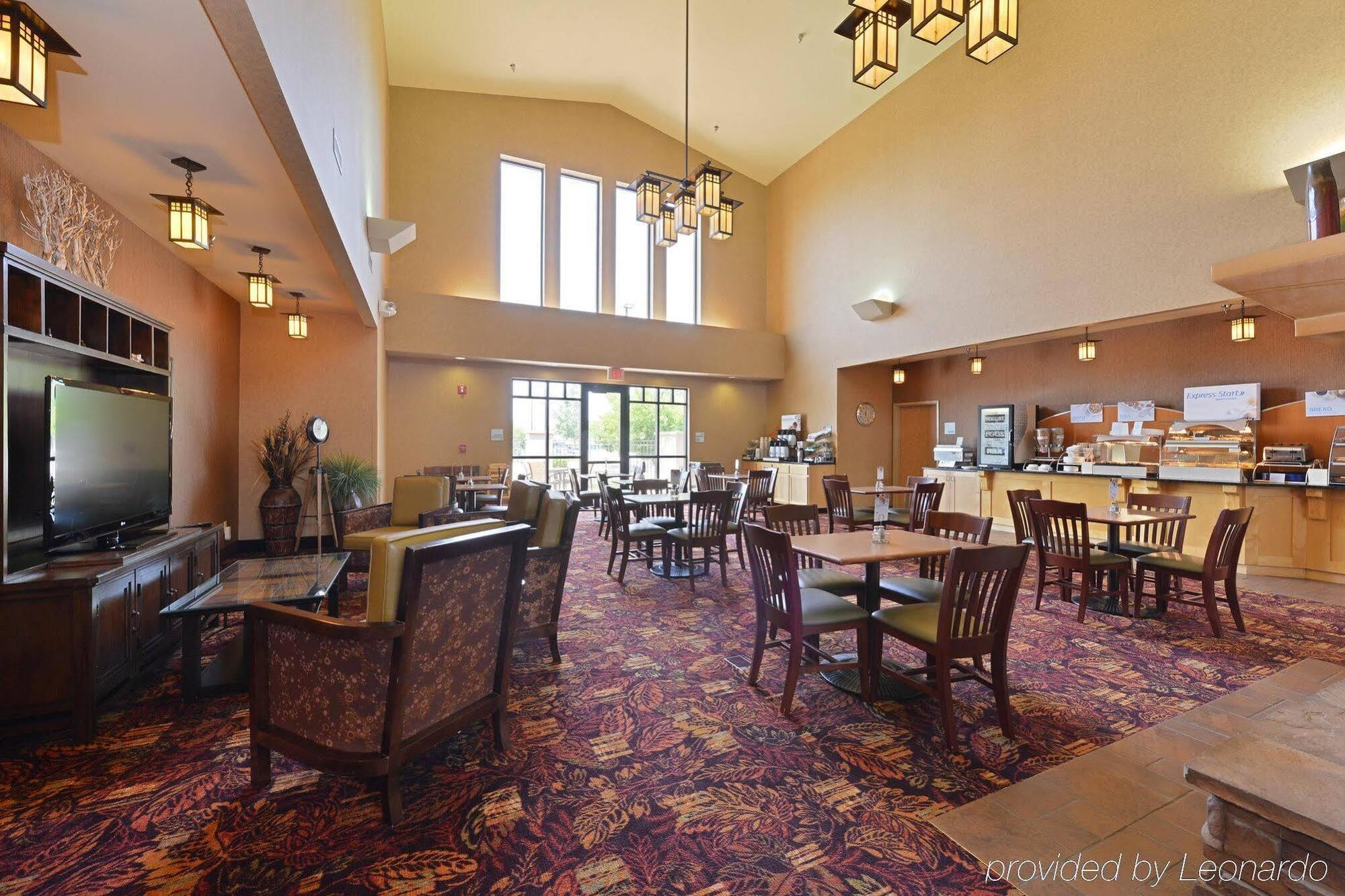 Holiday Inn Express Hotel & Suites Gillette By Ihg Buitenkant foto
